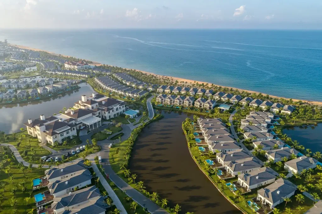 푸꾸옥 바다가 보이는 수영장 TOP 리조트: 천국 같은 휴식의 완벽한 선택 20 푸꾸옥 바다가 보이는 수영장 TOP 리조트: 천국 같은 휴식의 완벽한 선택