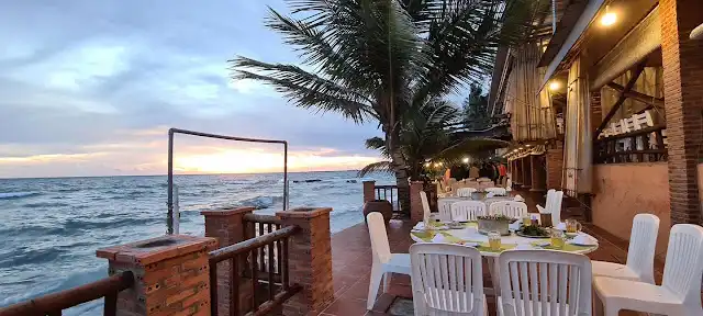 2026년 최고의 푸꾸옥 해산물 레스토랑 가이드