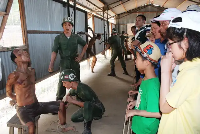 푸꾸옥 감옥: 베트남 역사에 대해 알아야 할 모든 것 3 푸꾸옥 감옥: 베트남 역사에 대해 알아야 할 모든 것