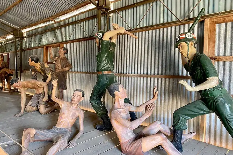 푸꾸옥 감옥: 베트남 역사에 대해 알아야 할 모든 것 8 푸꾸옥 감옥: 베트남 역사에 대해 알아야 할 모든 것