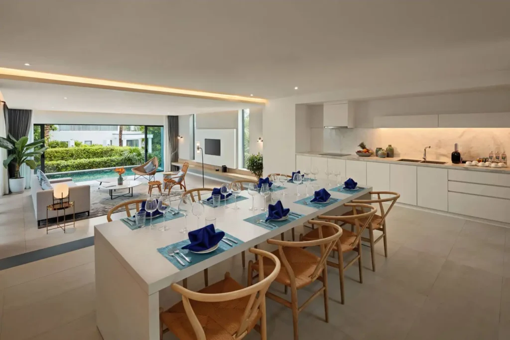 Resort ven biển sang trọng với nhiều dịch vụ nghỉ dưỡng cao cấp, điểm nhấn của du lịch Phú Quốc tháng 9.