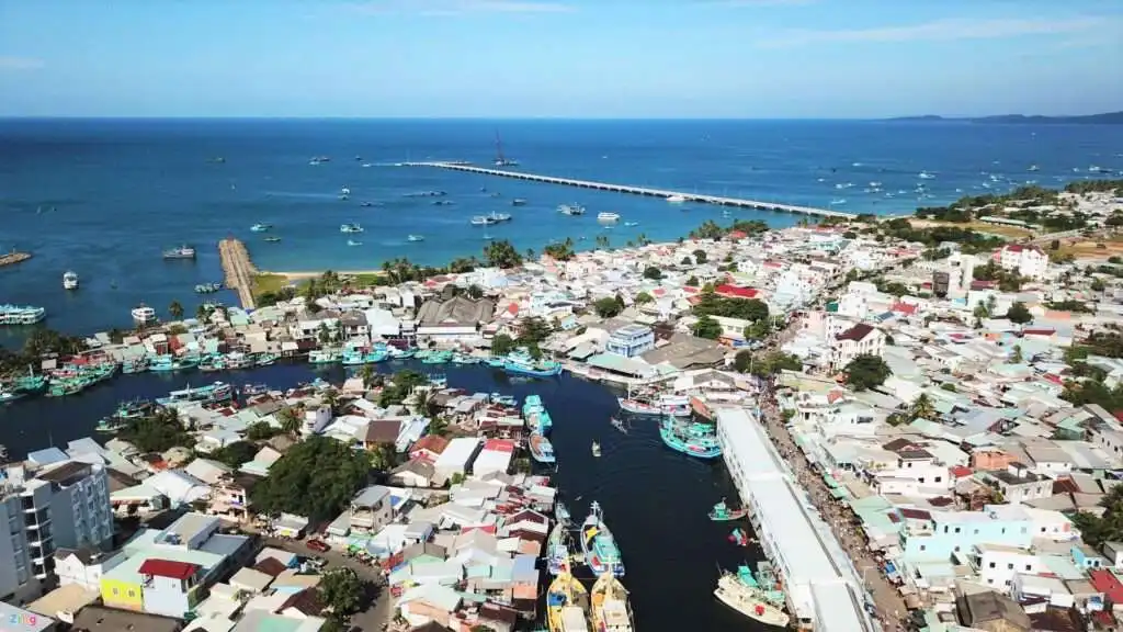 2025 行程:自由行必看,交通、住宿、景點一篇搞定 17 富國島攻略:最佳旅遊路線與景點推薦