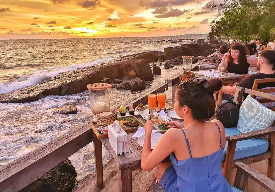 富國島越南餐廳推薦:精選5家在地人也愛吃的道地美味 23 富國島越南餐廳推薦:精選5家在地人也愛吃的道地美味