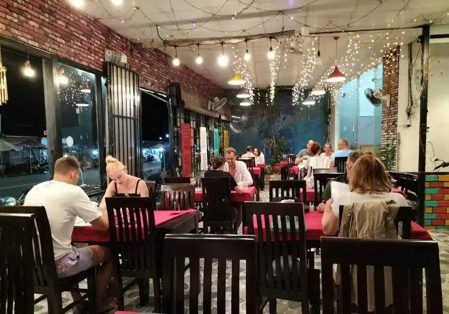 富國島越南餐廳推薦:精選5家在地人也愛吃的道地美味 12 富國島越南餐廳推薦:精選5家在地人也愛吃的道地美味