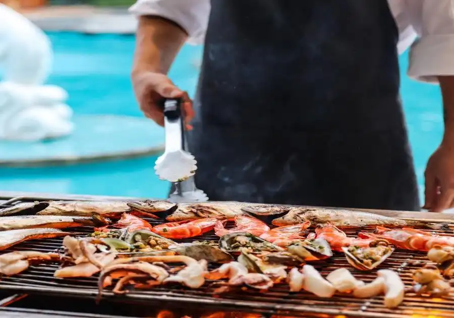 푸꾸옥 해산물 뷔페: 신선하고 맛있는 최고의 레스토랑 추천