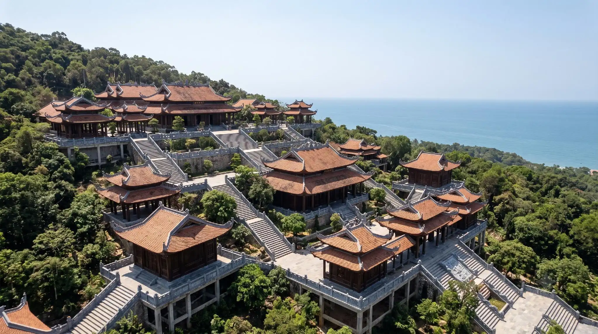 Chùa Phú Quốc: Cẩm Nang Tham Quan Chùa Hộ Quốc & Điểm Tâm Linh