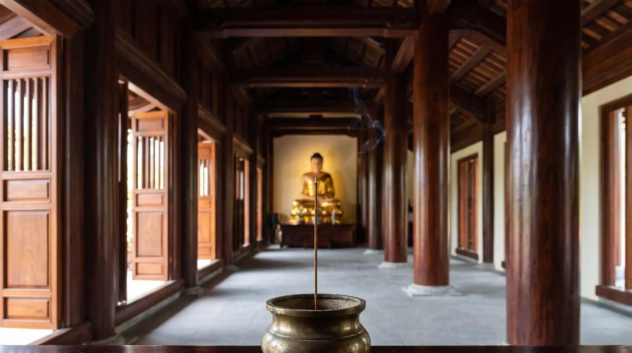 Chùa Phú Quốc: Cẩm Nang Tham Quan Chùa Hộ Quốc & Điểm Tâm Linh