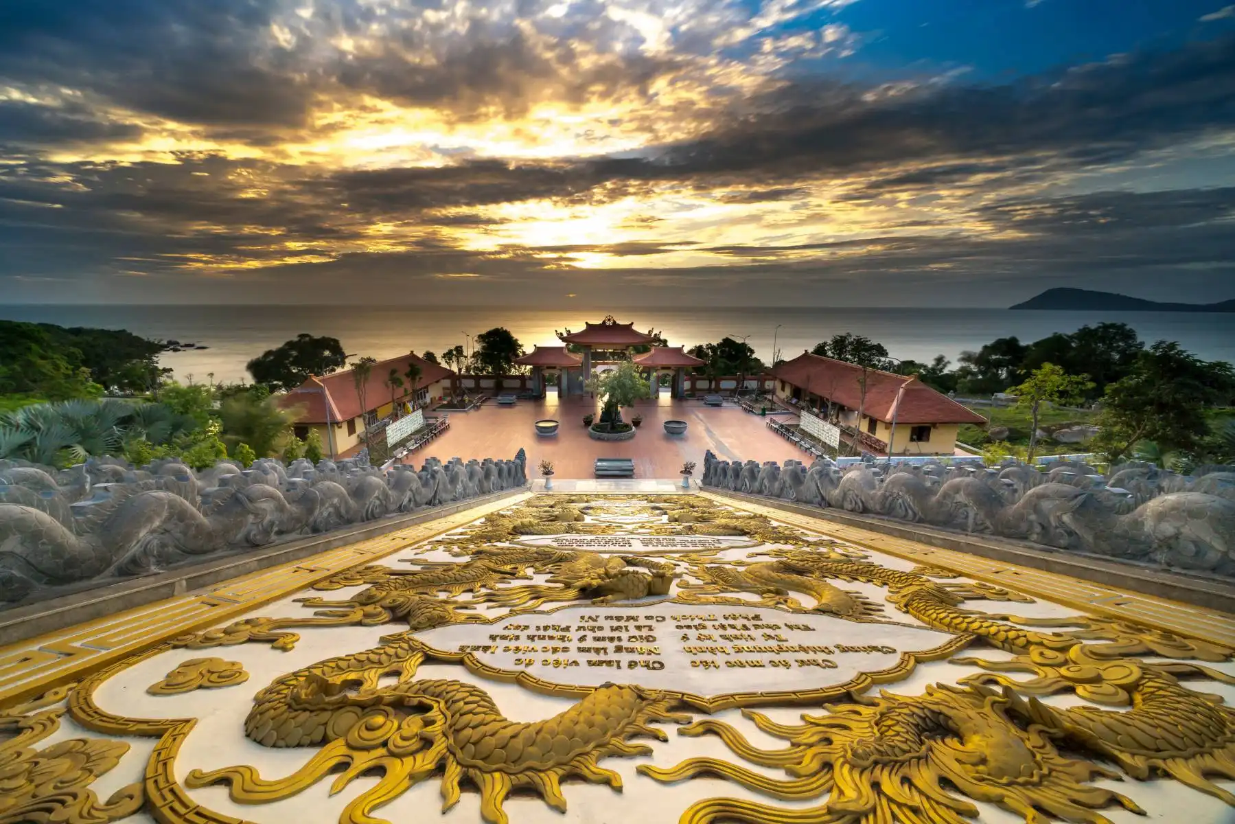 Phu Quoc Pagoda Guide: Visiting Ho Quoc & the Island's Sacred Sites 2 Phu Quoc Pagoda Guide: Visiting Ho Quoc & the Island’s Sacred Sites