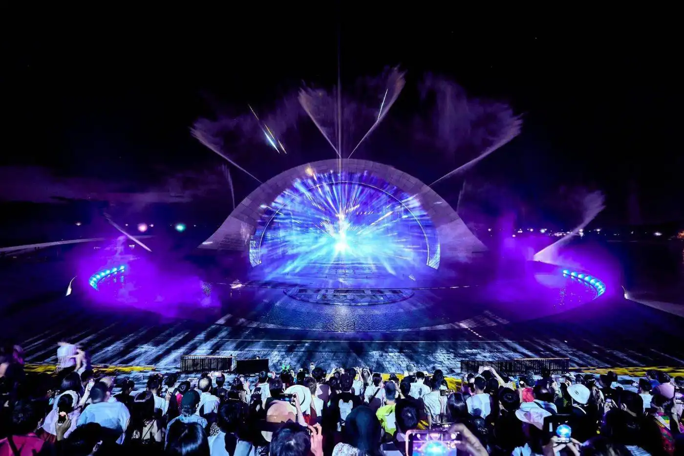 Show Nụ Hôn Của Biển Cả Phú Quốc 2026: Giờ Diễn, Vé & Cách Xem Đẹp Nhất